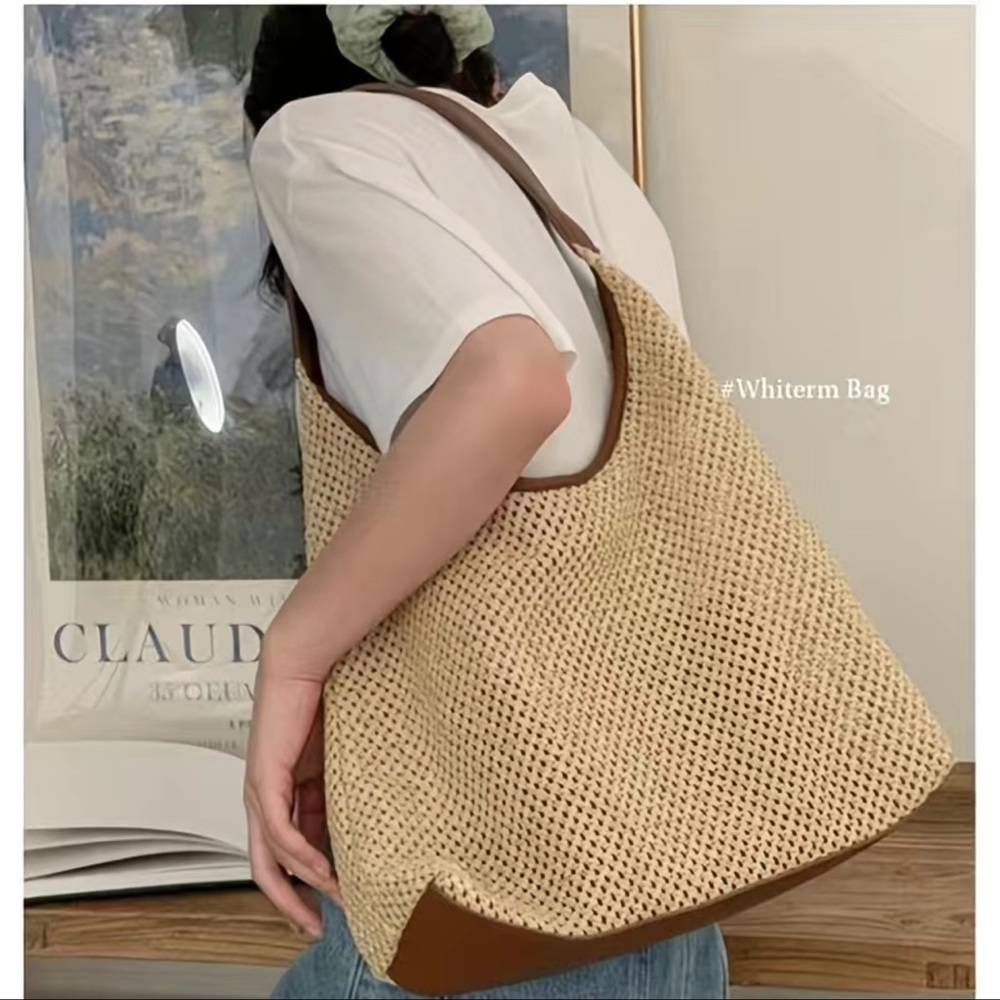Straw Hobo Bag